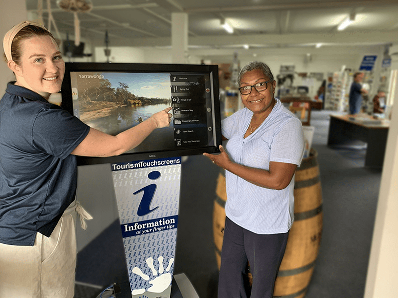 Pictured Tegan Rhodes (L) and Helen Copland Team Leader Yarrawonga / Mulwala Visitor Information Centre.